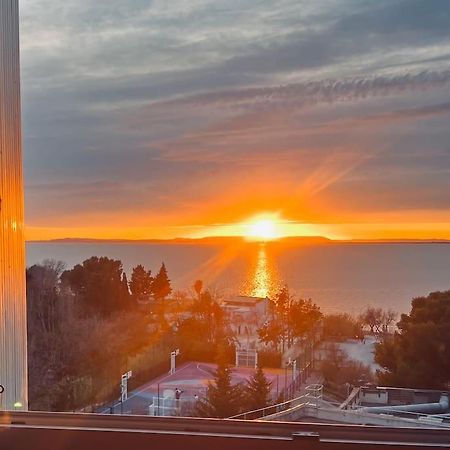 T4 Jolie Vue Avec Jaccuzzi Apartman Vitrolles  Kültér fotó